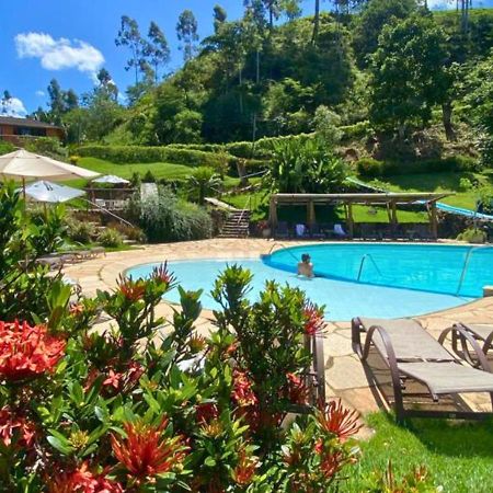 Hotel Fazenda Parador Maritacas Barra do Piraí エクステリア 写真
